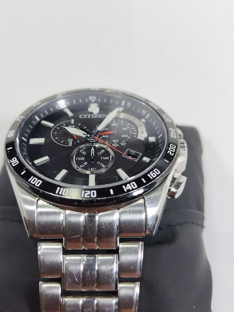 CITIZENシチズンアテッサ　エコドライブ　ソーラー電波時計　クロノグラフ