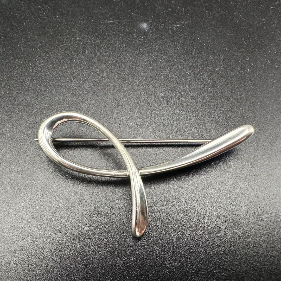 極美品✨　ティファニー　ブローチ　イニシャル　シルバー　090