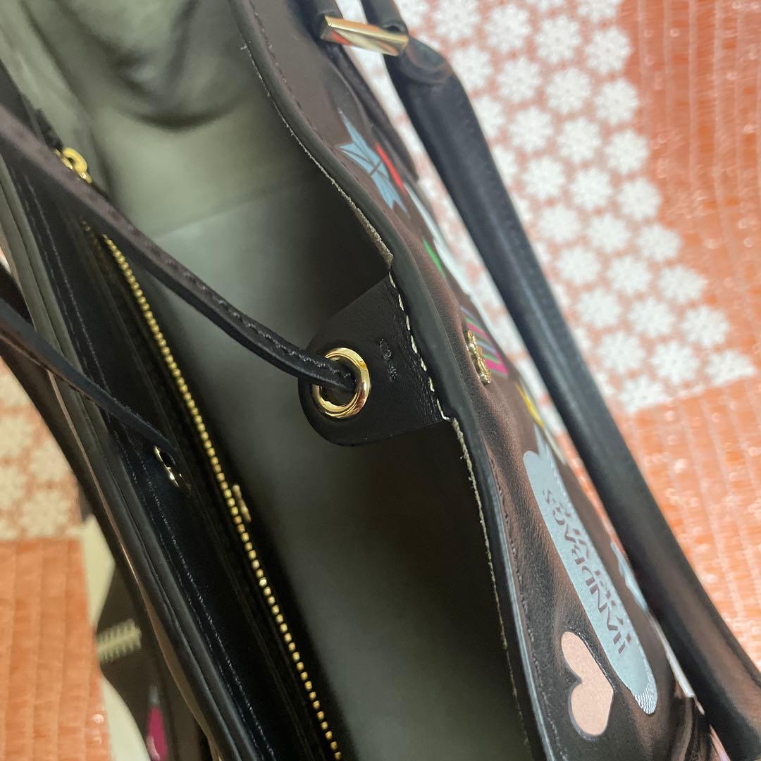 超美品アニヤハインドマーチ　ステッカーズトートバッグ