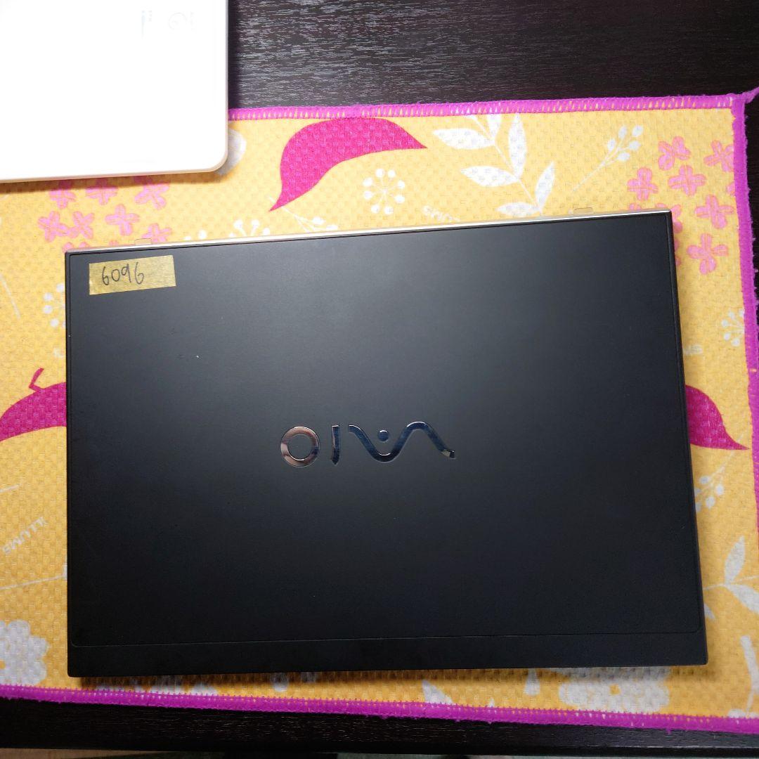 小型軽量モデル！VAIO SX12！ノートパソコン！i5　typeC VJS12