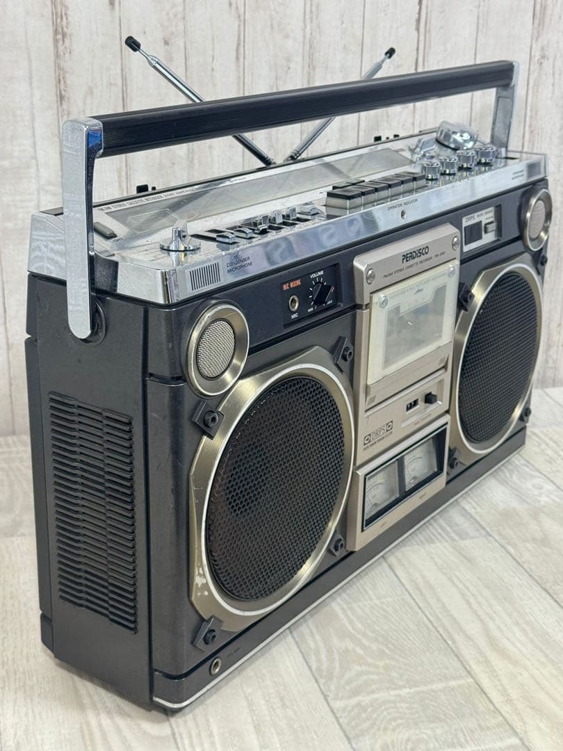 HITACHI日立TRK-8180 ラジカセ FM/AMラジオ レトロ