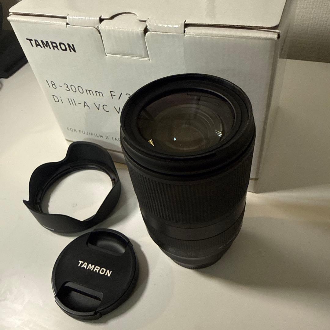 タムロン 18-300mmズームレンズ Xマウント