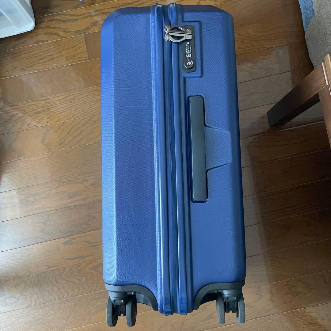 ストラティック　68L Straticキャリーケース