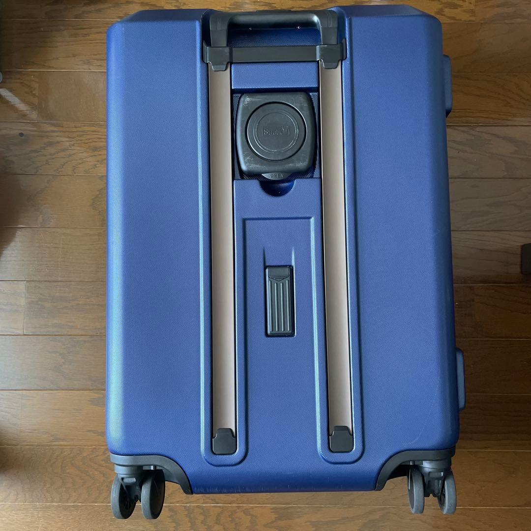 ストラティック　68L Straticキャリーケース