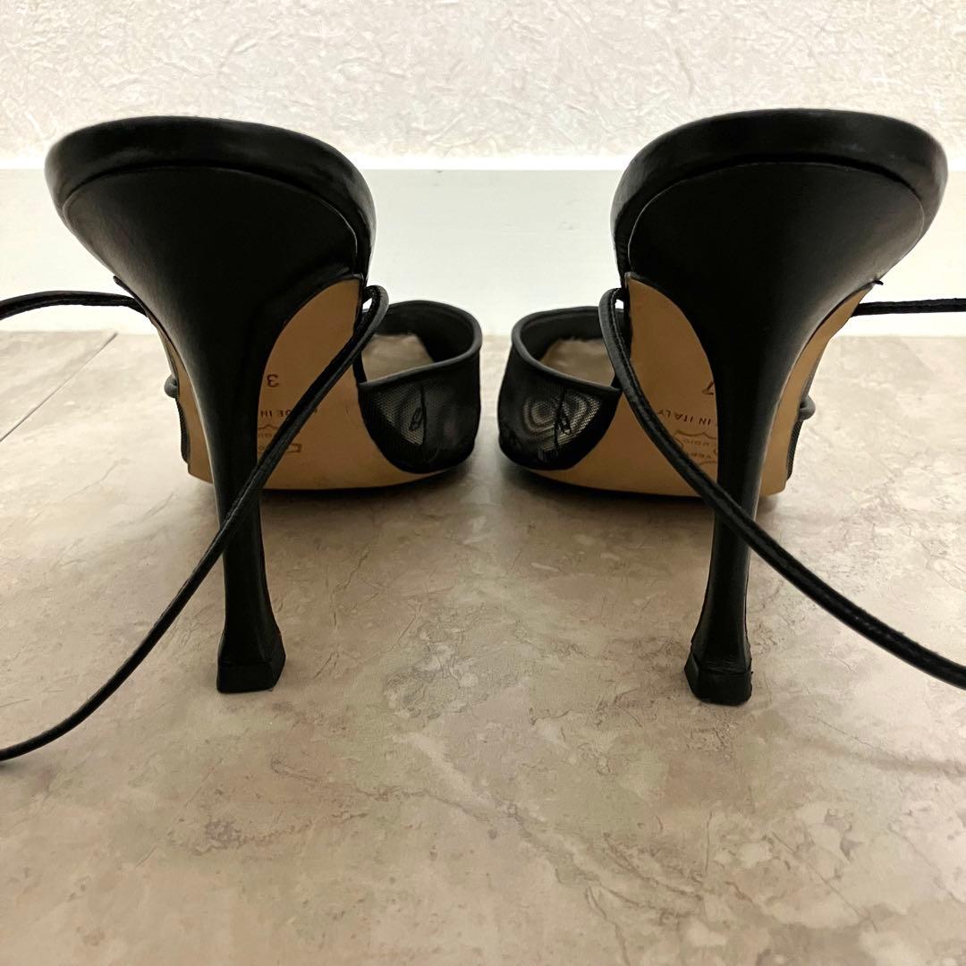 マノロブラニク　フラワー刺繍ミュール　ブラック黒　メッシュ　アンクルストラップ