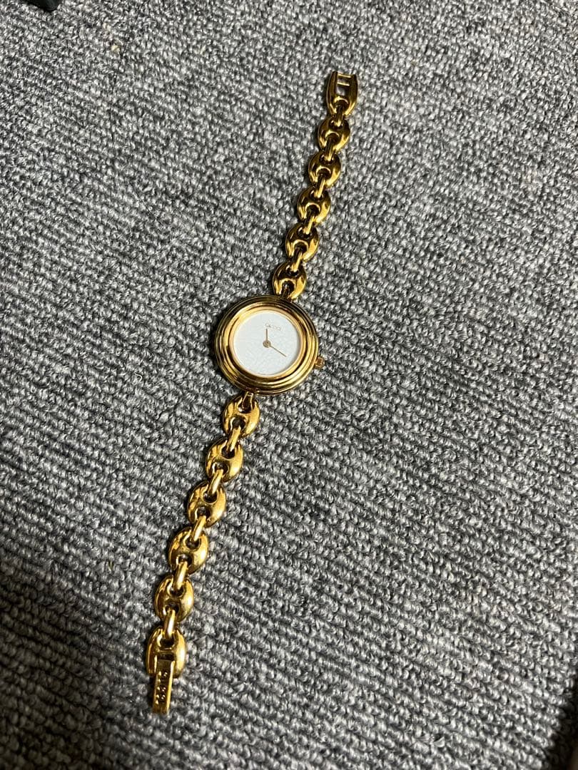 グッチ ベゼル 腕時計 レディース