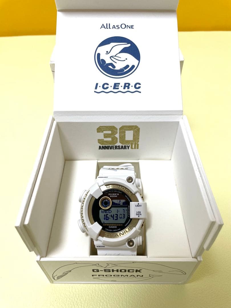 G-SHOCK G-7900 30周年記念モデル ホワイト