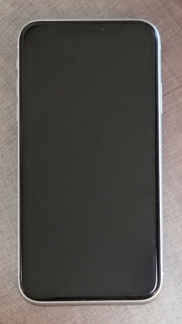 （中古）Apple iPhone XR ホワイト 本体のみ