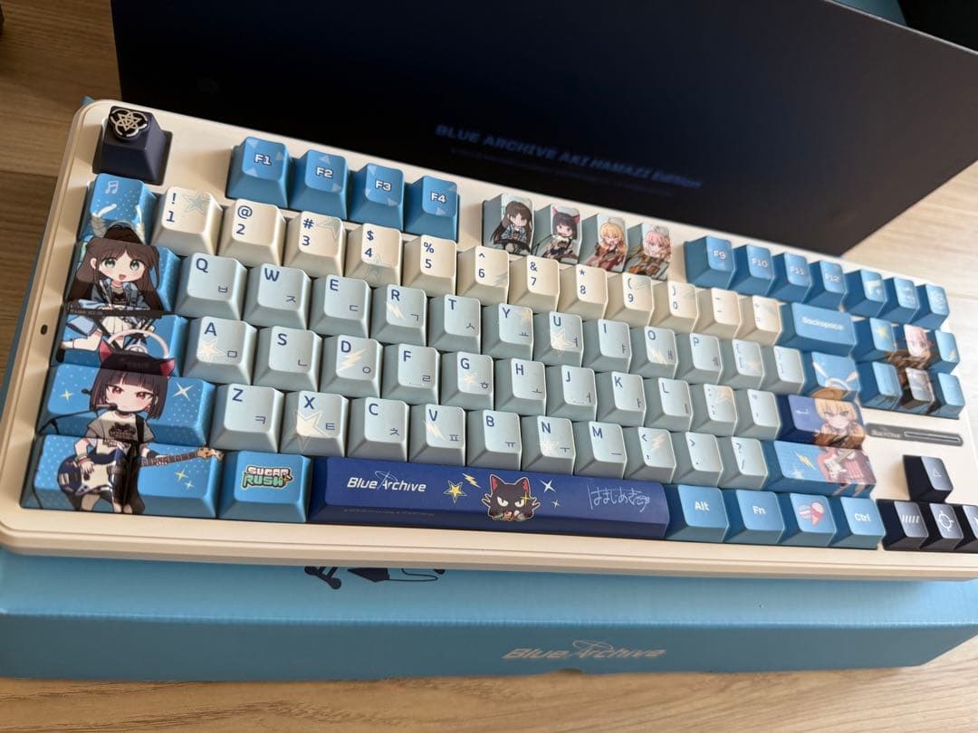 ブルーアーカイブ はまじあきコラボキーボードセット