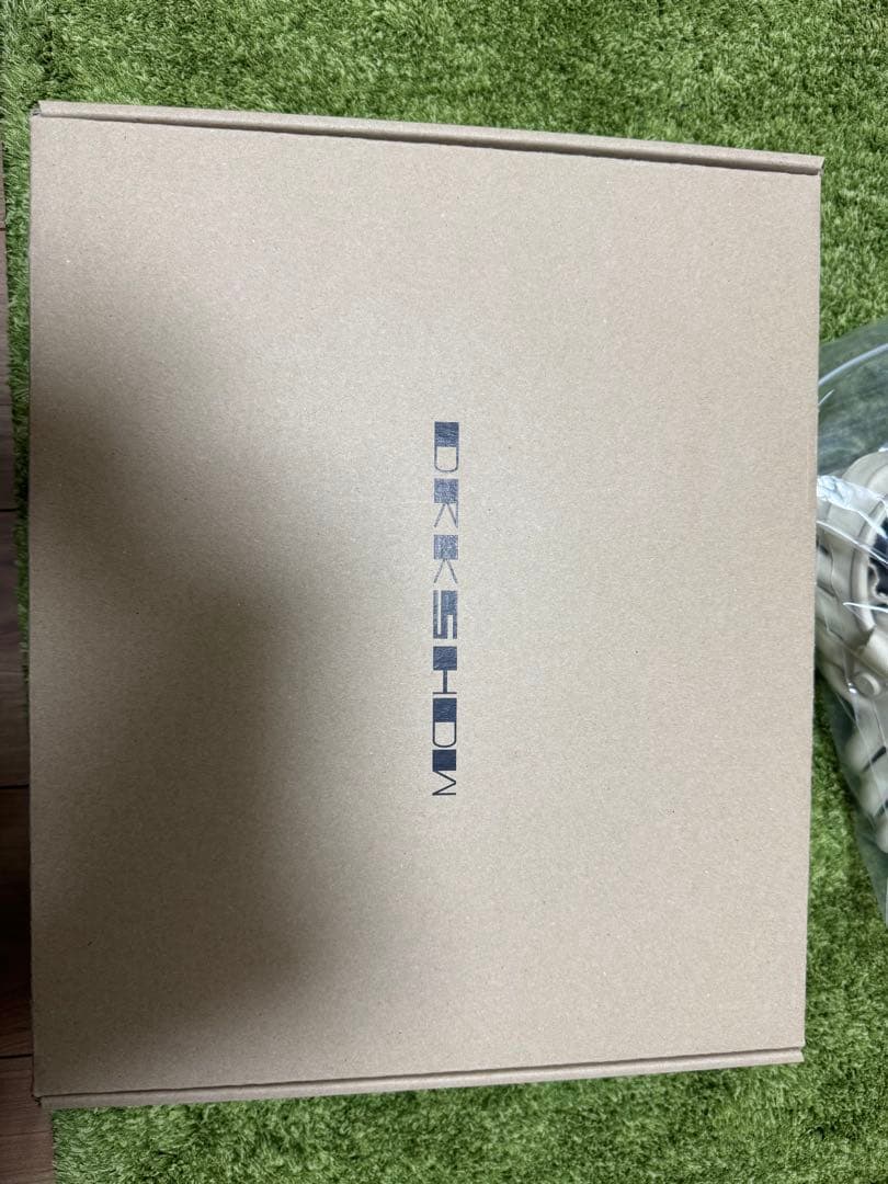 靴 drkshdw abstract