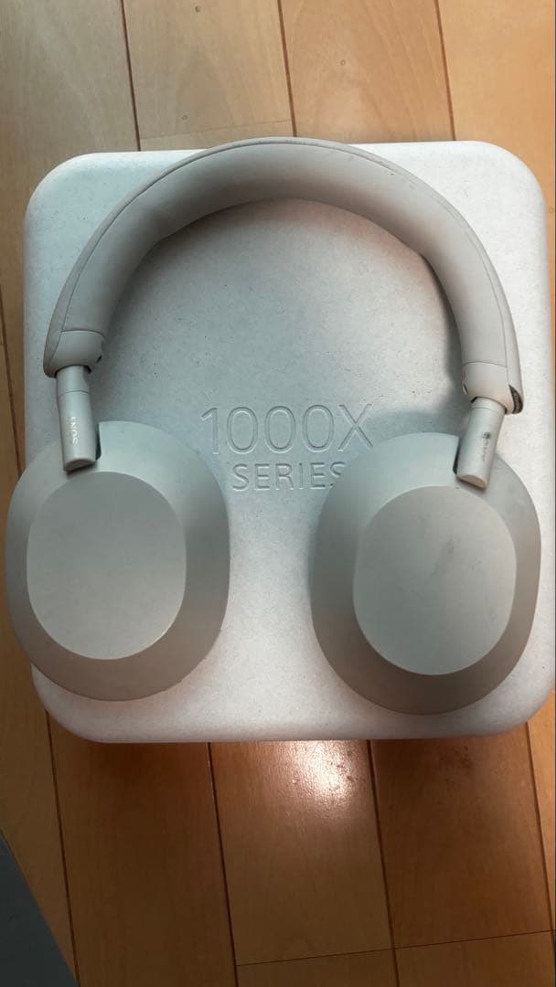【即決可能】WH-1000XM5 グレー