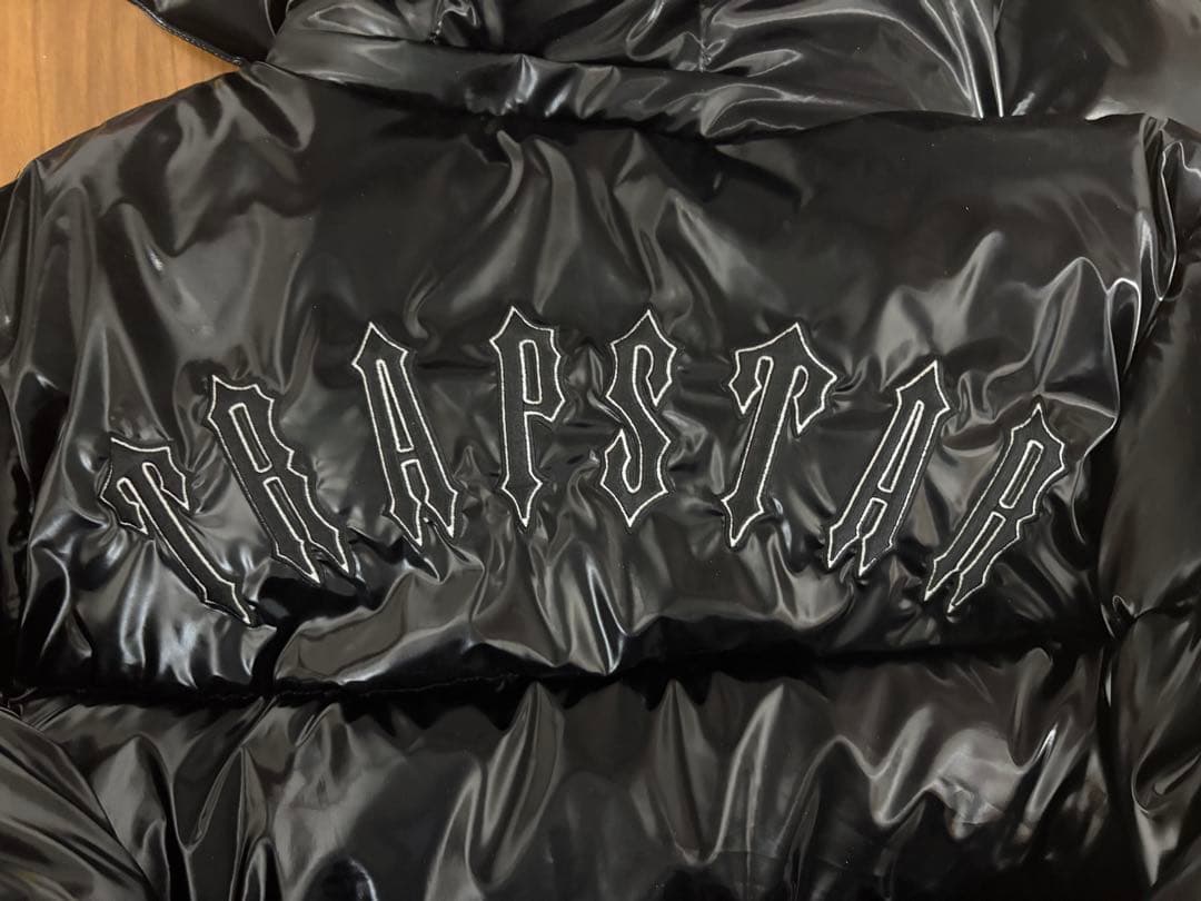 【最安値価格】TRAPSTAR トラップスター　ダウン