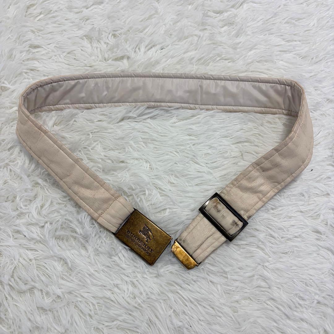 バーバリーブルーレーベル　ダウンコート　M ノバチェック　ホワイトピンク　ベルト