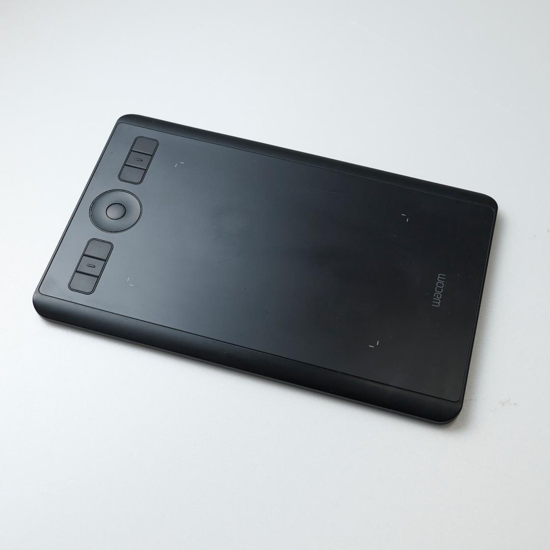 Wacom ペンタブレット Intuos Pro Small PTH-460