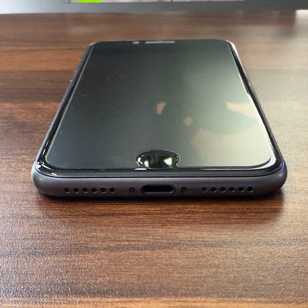 iPhone 8 64GB スペースグレイ SIMフリー バッテリー85%