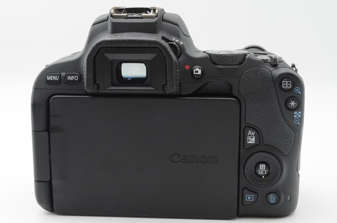 ☆新品クラス⑦☆SALE☆ Canon EOS Kiss x9 ダブルレンズ