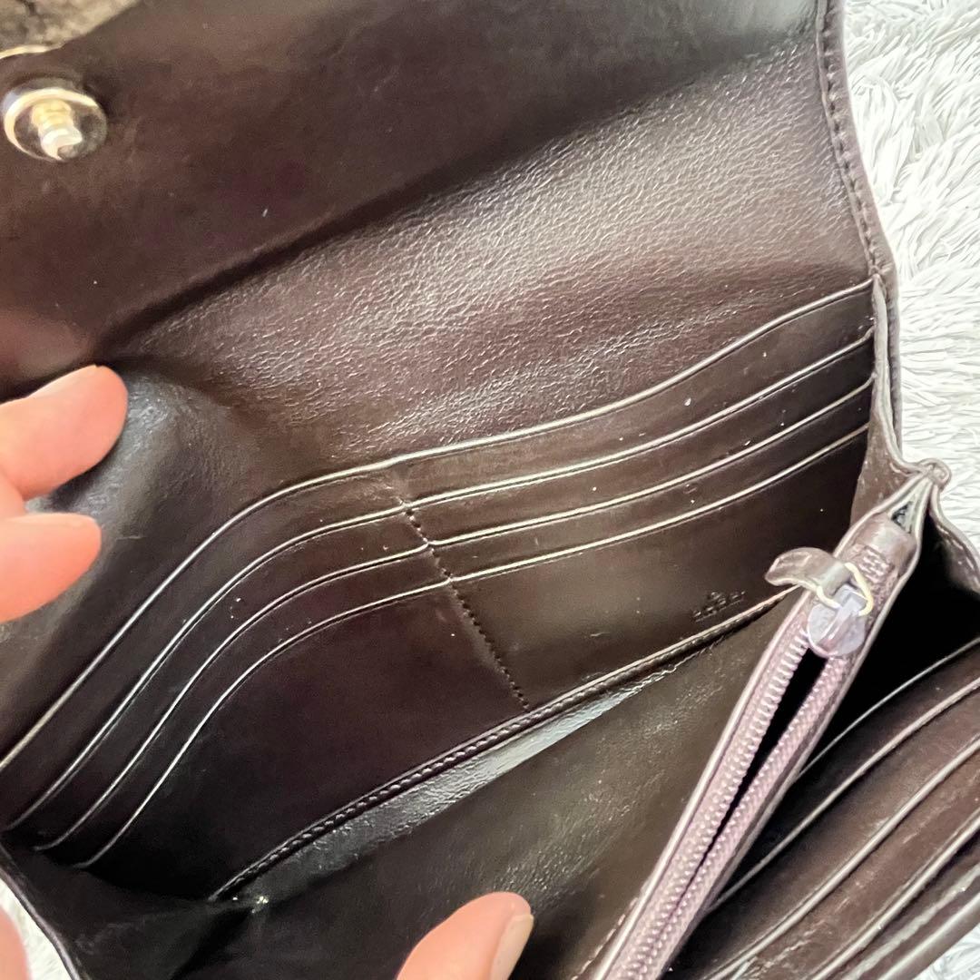 良品✨GUCCI マイクロシマ　レザー　ダークブラウン　シルバーロゴ　長財布