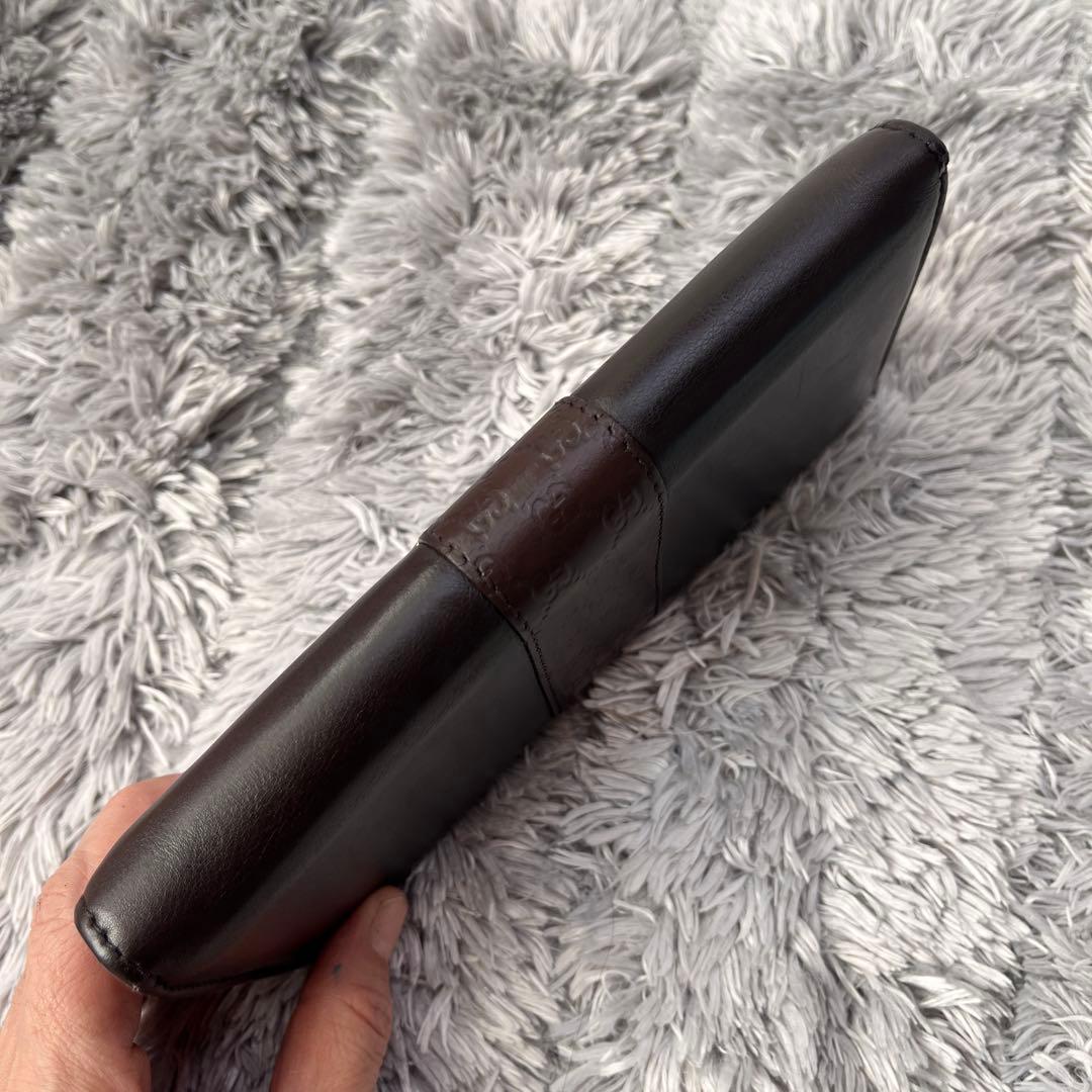 良品✨GUCCI マイクロシマ　レザー　ダークブラウン　シルバーロゴ　長財布