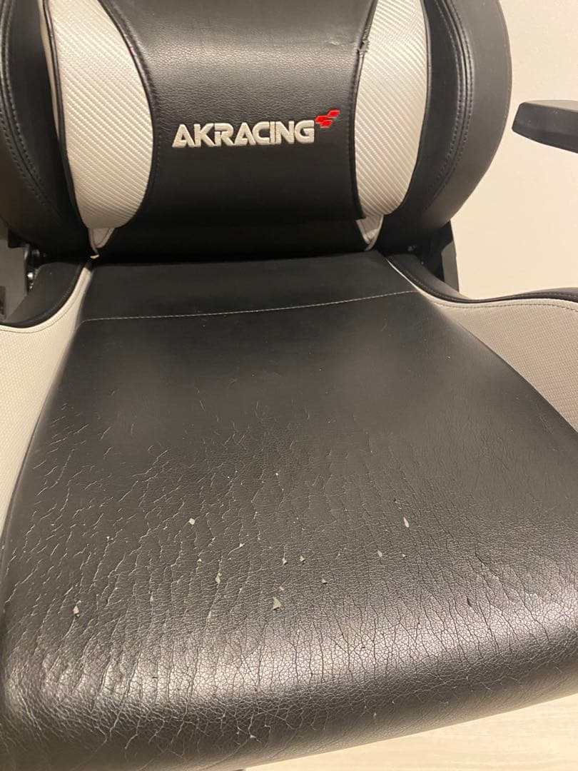 AKRACING プレミアムシルバー