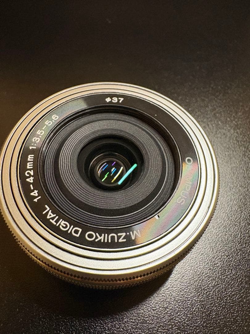 未使用OLYMPUS M.ZUIKO 14-42mm電動式ズームパンケーキレンズ