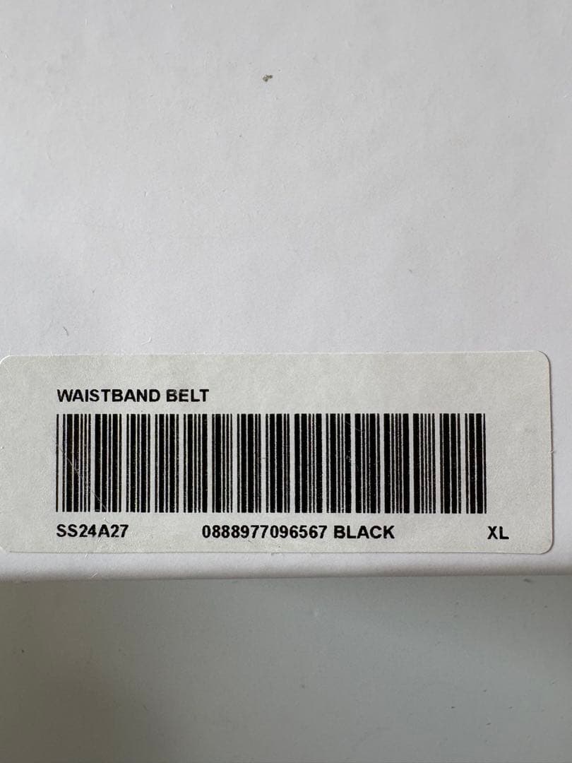 Supreme ロゴ入り 黒ベルト