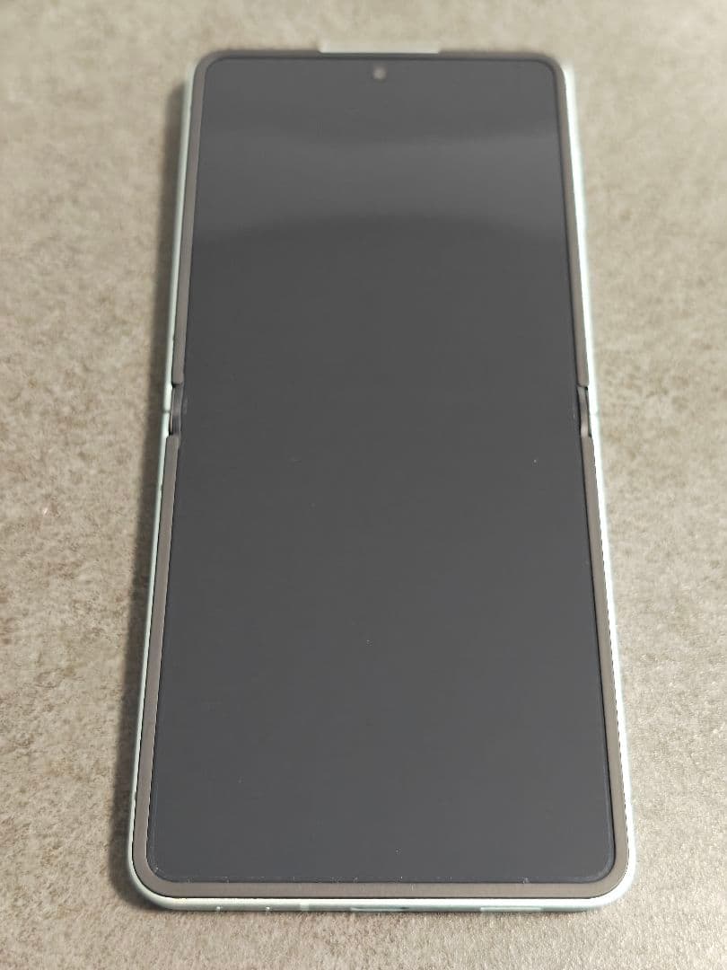 Samsung Galaxy Z Flip 7 SIMフリー