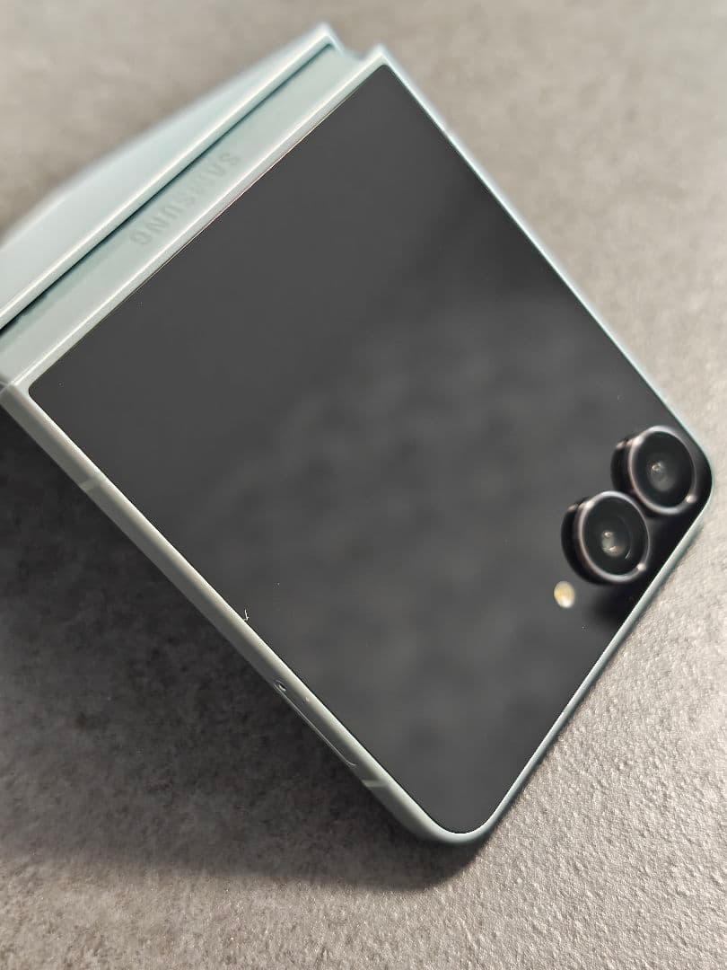 Samsung Galaxy Z Flip 7 SIMフリー