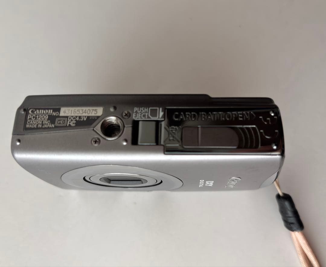 Canon IXY DIGITAL 900 IS コンパクトデジタルカメラ