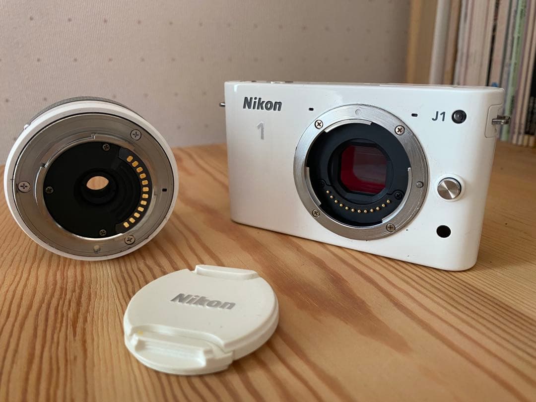 Nikon1 J1 ミラーレス一眼 ホワイト