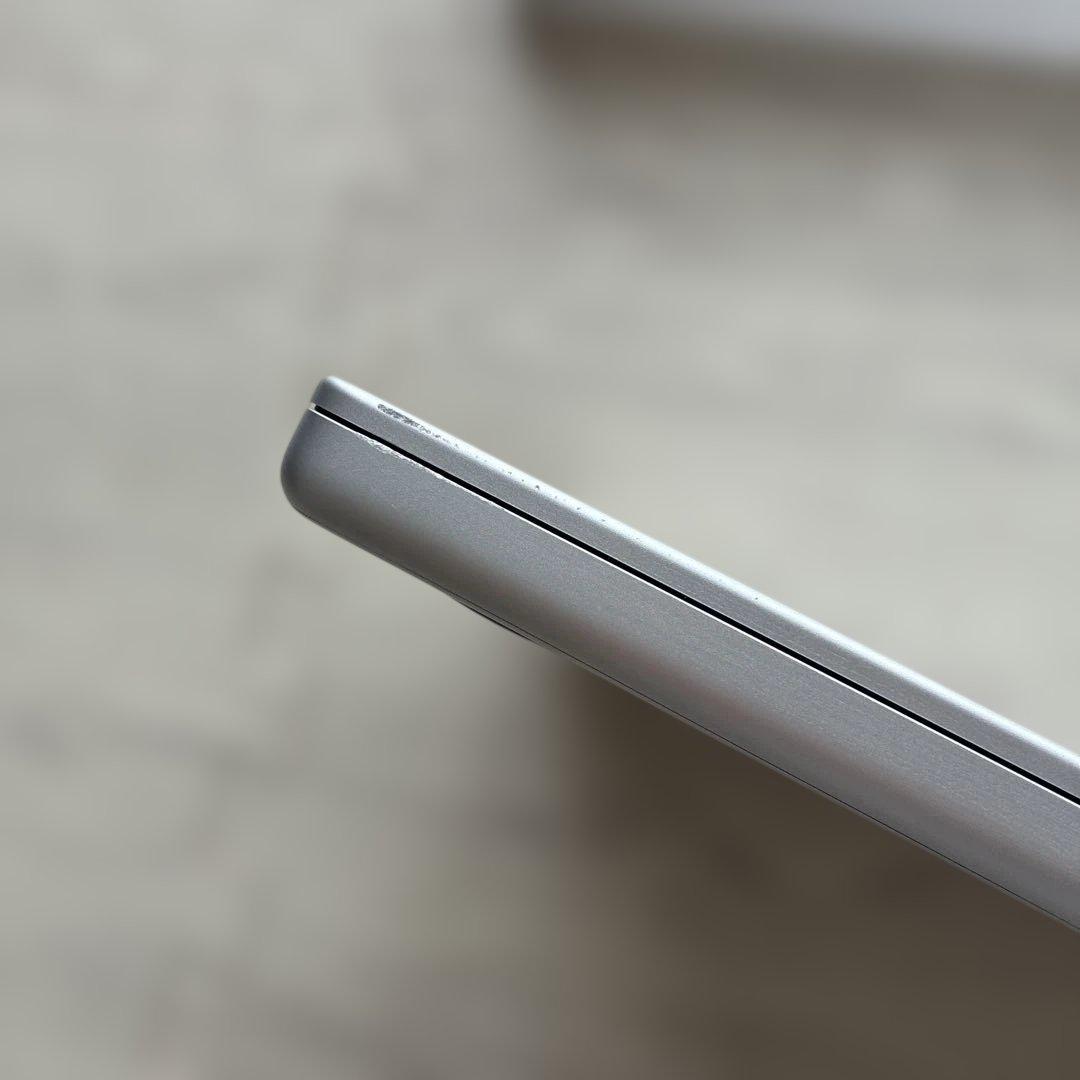 MacBookPro 2021 14インチM1 16GB