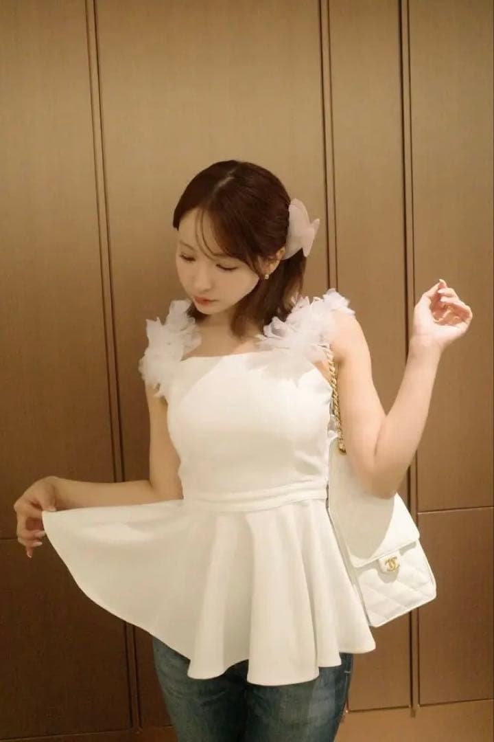 トップス MISTREASS 3D-Flower Strap Peplum Tunic