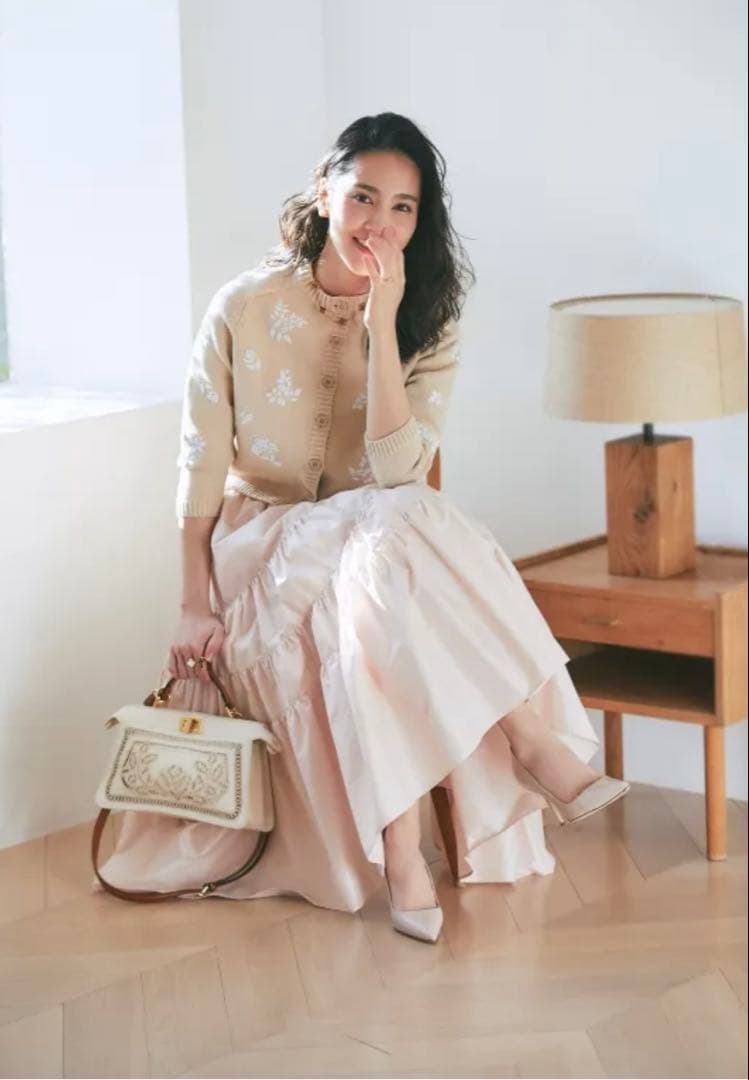 セブンテン2022コレクション　スカート　Sサイズ　美品