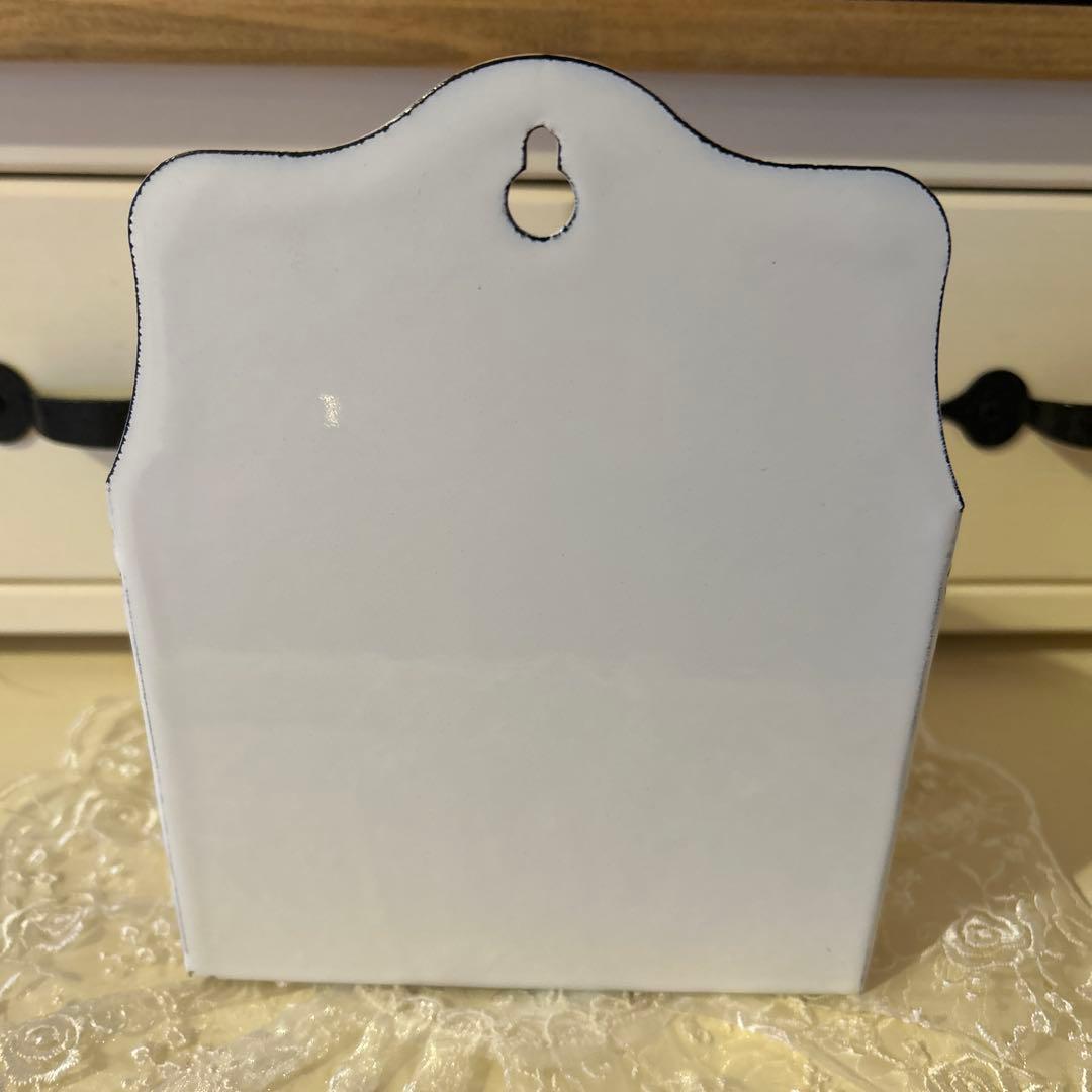 マニー　ホーロー小物入れ