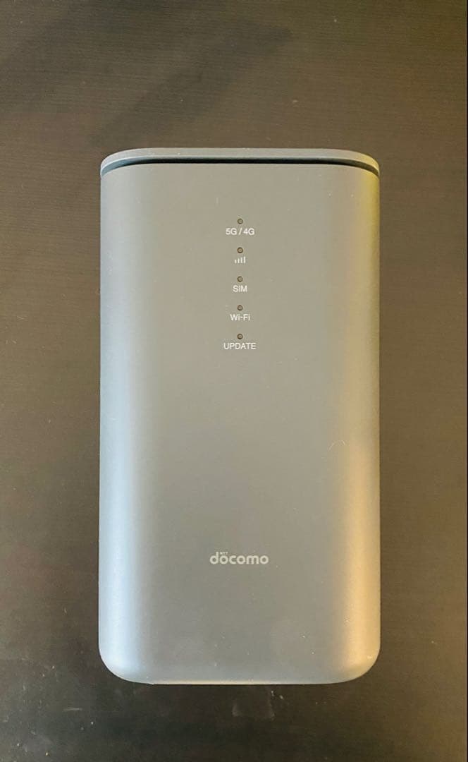 【美品】ドコモ ￼￼5G HRO2