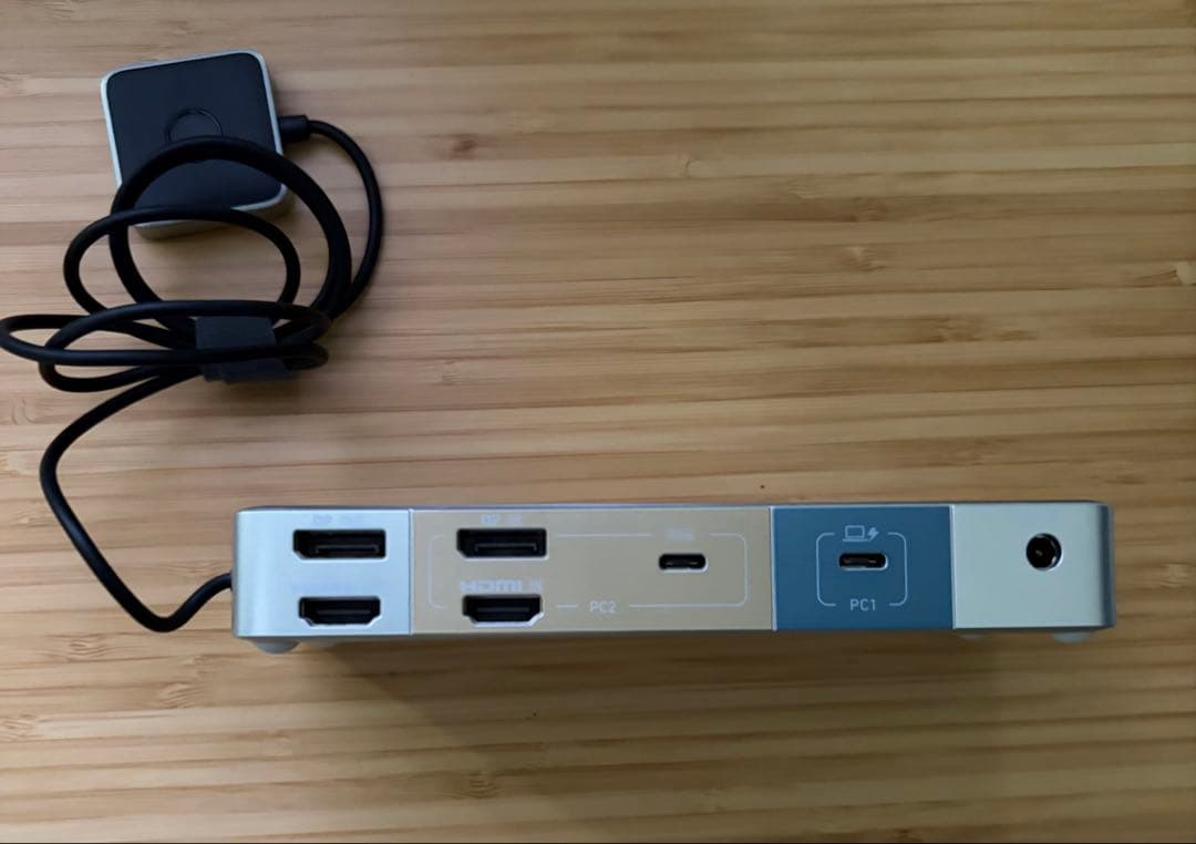 Anker 553 USB-C ドッキングステーション　KVMスイッチ