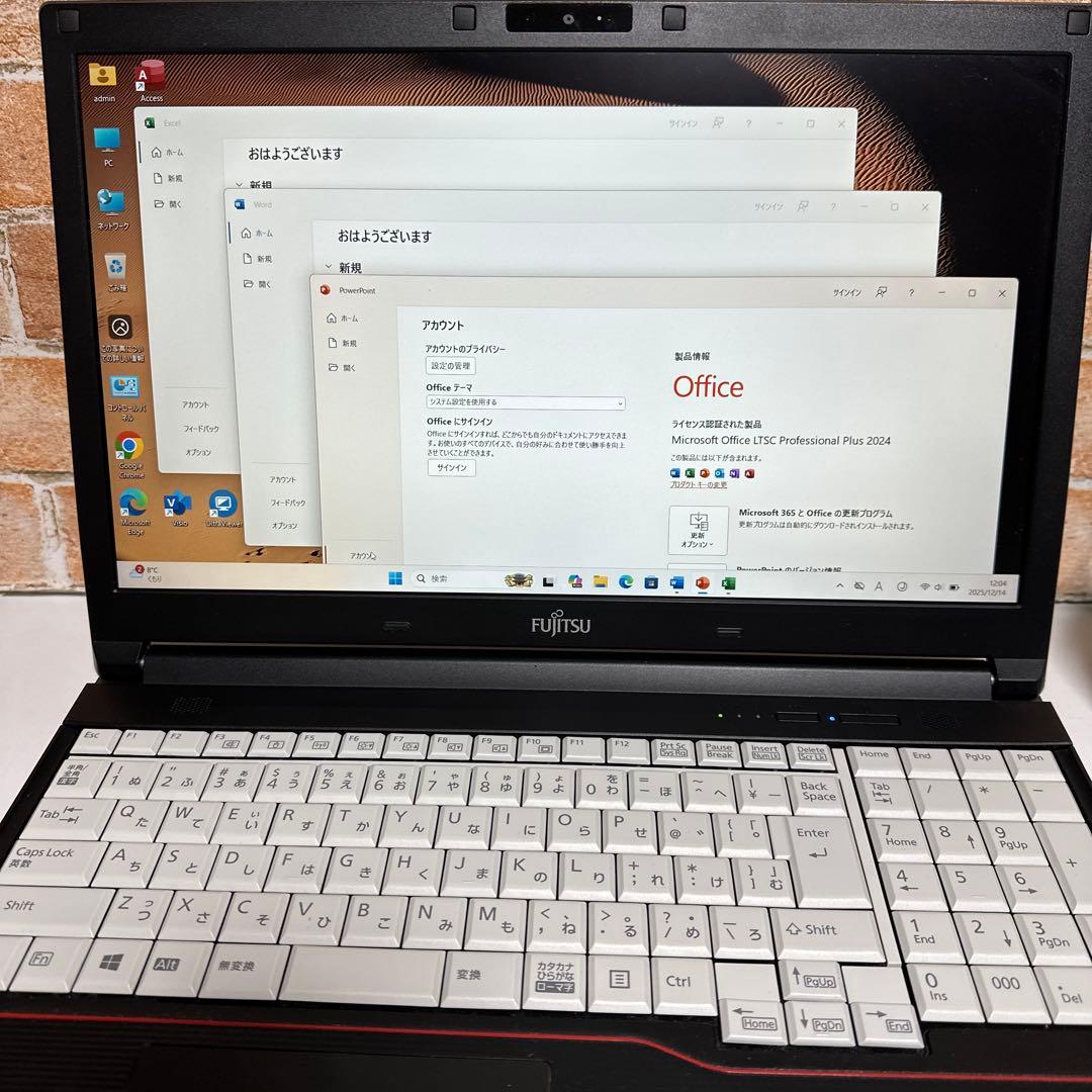 美品　フルHD富士通ノート PC WebカメラCore i7 SSD500GB
