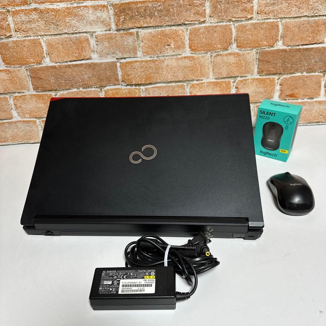 美品　フルHD富士通ノート PC WebカメラCore i7 SSD500GB