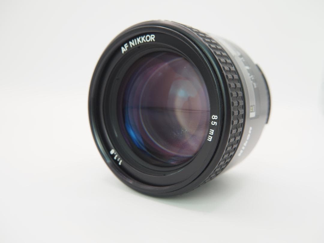 ニコン Nikon AF NIKKOR 85mm 1:1.8 カメラレンズ