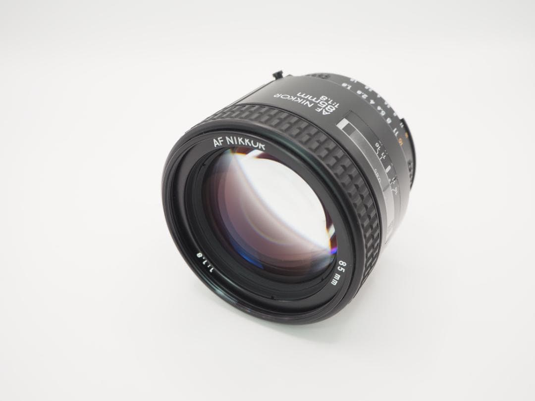 ニコン Nikon AF NIKKOR 85mm 1:1.8 カメラレンズ