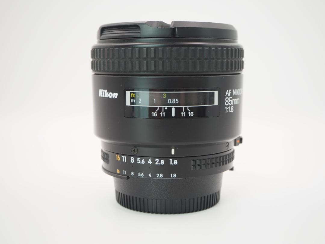ニコン Nikon AF NIKKOR 85mm 1:1.8 カメラレンズ