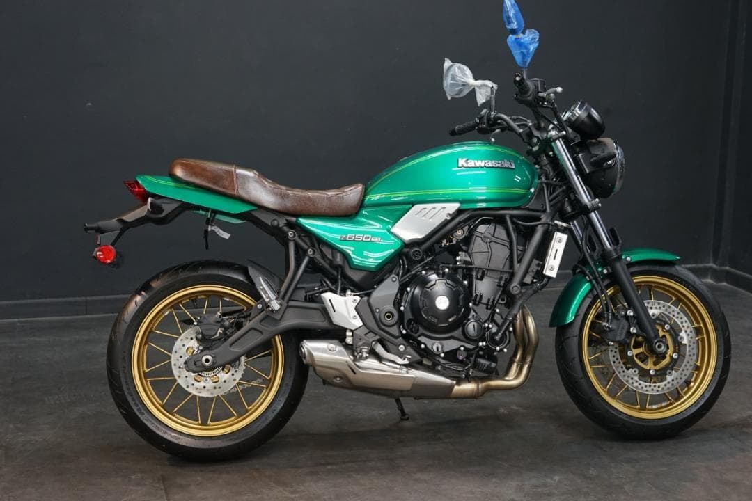 ゲルザブ込みz650rs　シート　Javimotor　　オシャレ茶色１
