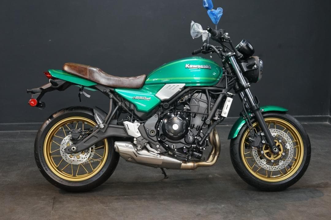 ゲルザブ込みz650rs　シート　Javimotor　　オシャレ茶色１