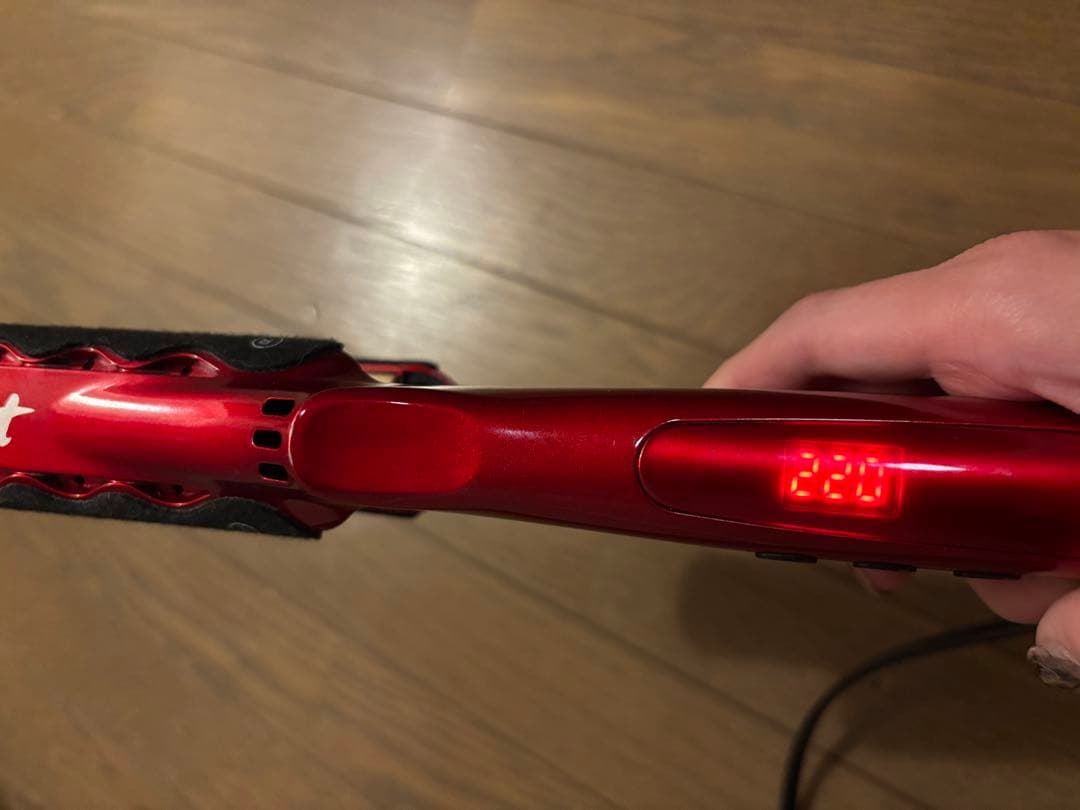 限定値下げradiant ラディアント ストレート　ヘアアイロン 35mm