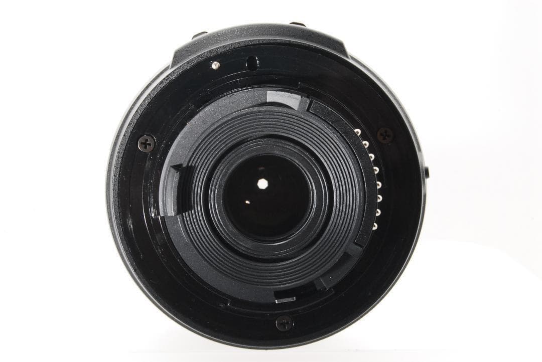 Nikon D5500 一眼レフカメラ シングルレンズ スマホに転送機能搭載