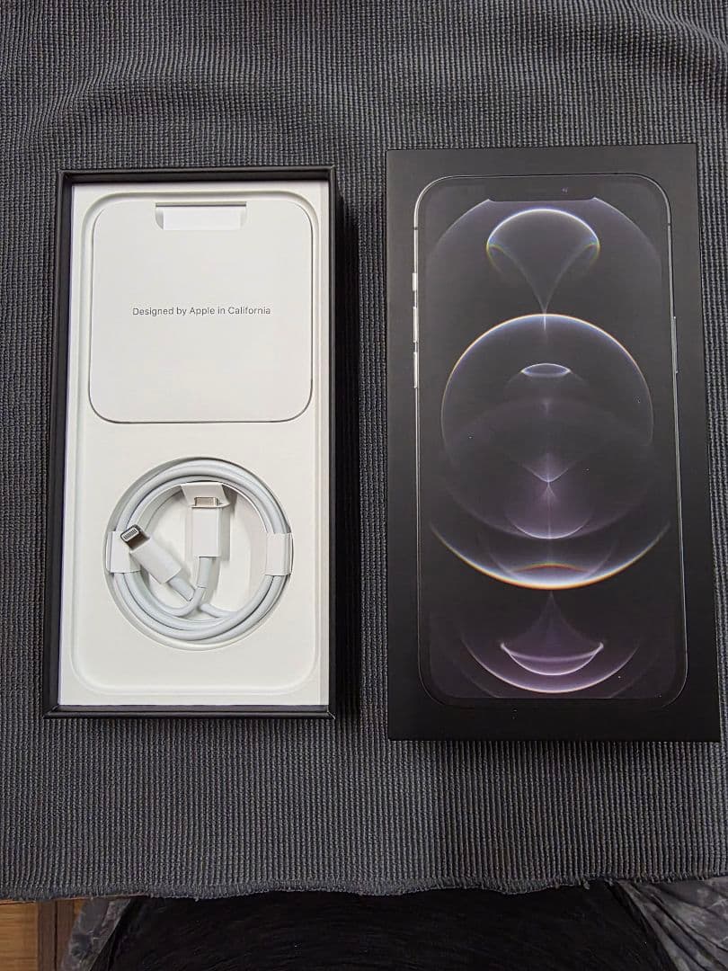 iPhone 12 Pro Max 256GB グラファイト おまけもあります!