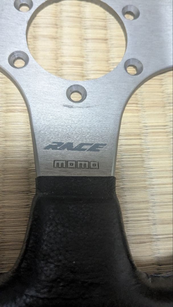 MOMO ステアリング　32π