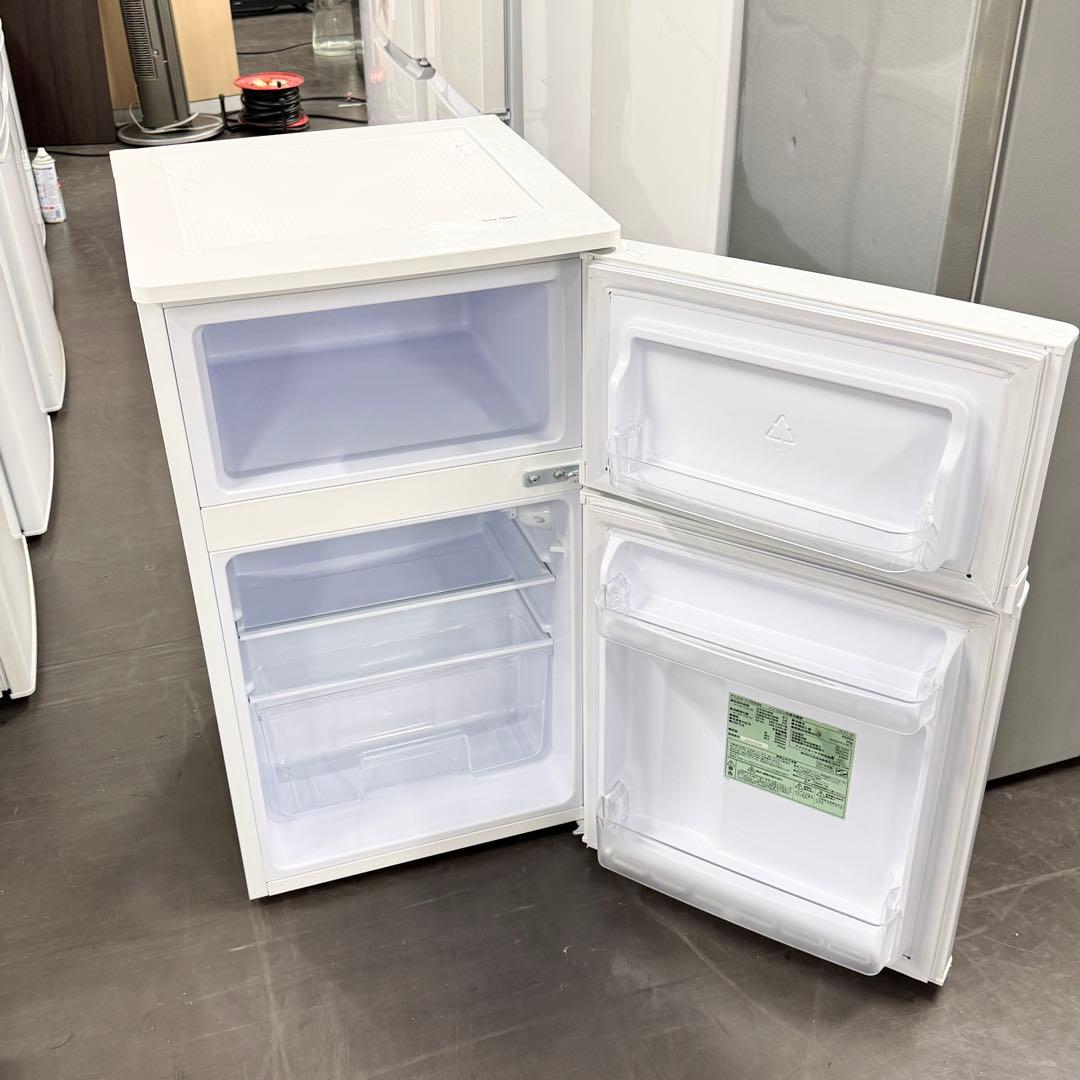 激安‼️ A1135 IRIS OHYAMAミニ2ドア　AF81-W冷蔵庫