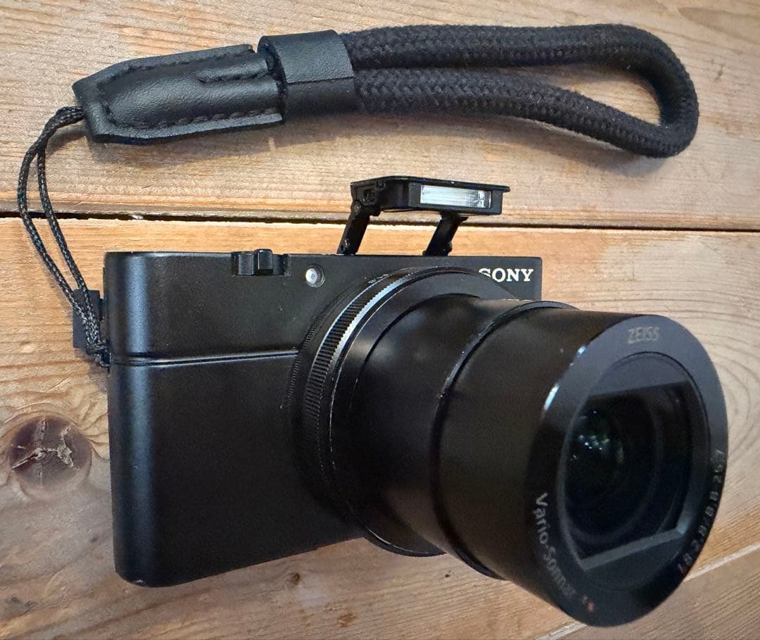 DSC-RX100M3 コンパクトデジタルカメラ