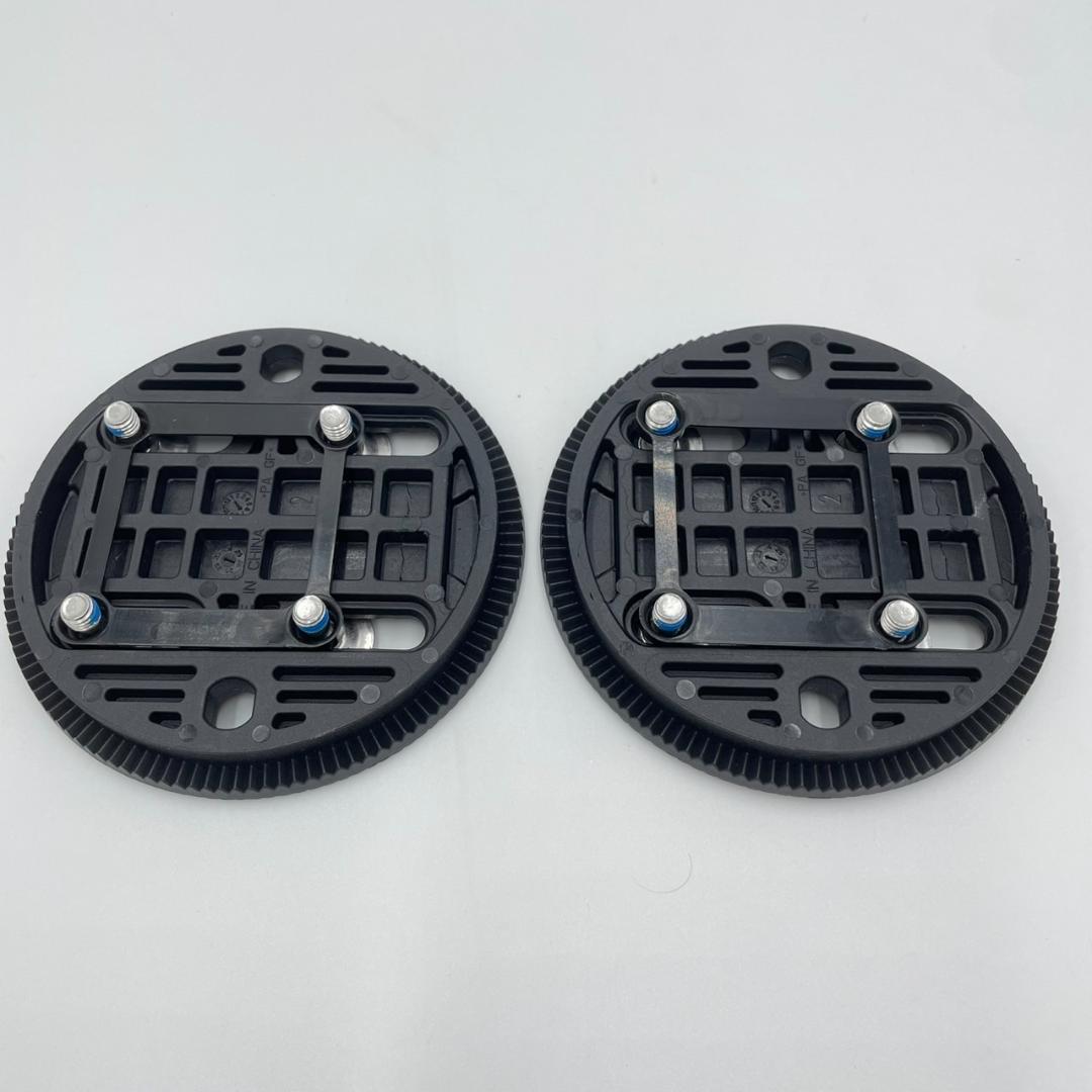 SALOMON HOLOGRAM Black L 未使用品 23-24