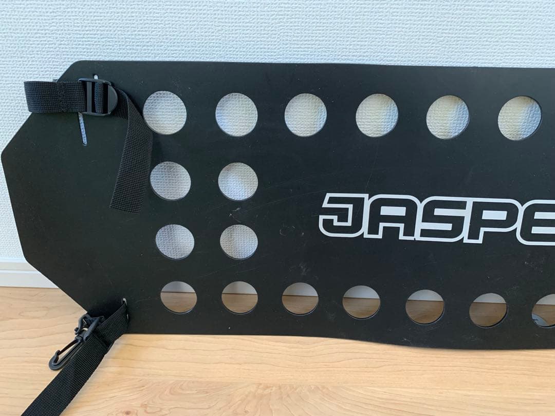 三菱デリカD5 JASPERコンプリートパッケージ　　カーゴフェンス　中古